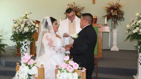 Understanding the Role of a Sponsor in a Velacion Ceremony
